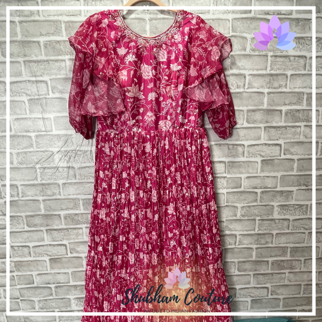 Floral pink long dress with frills on sleeves