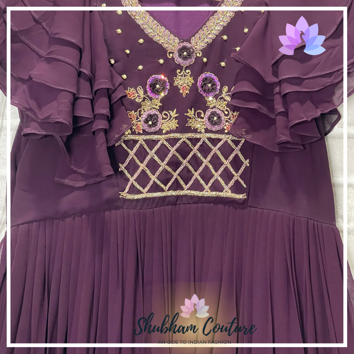 Frills sleeves long dress in grape color